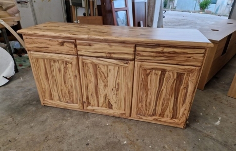 Mobile in legno credenza madia mobiletto su misura personalizzato (10)