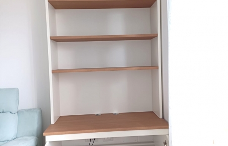 Armadi mobili su misura in legno soggiorno personalizzati (2) Armadi mobili su misura in legno soggiorno personalizzati (1)