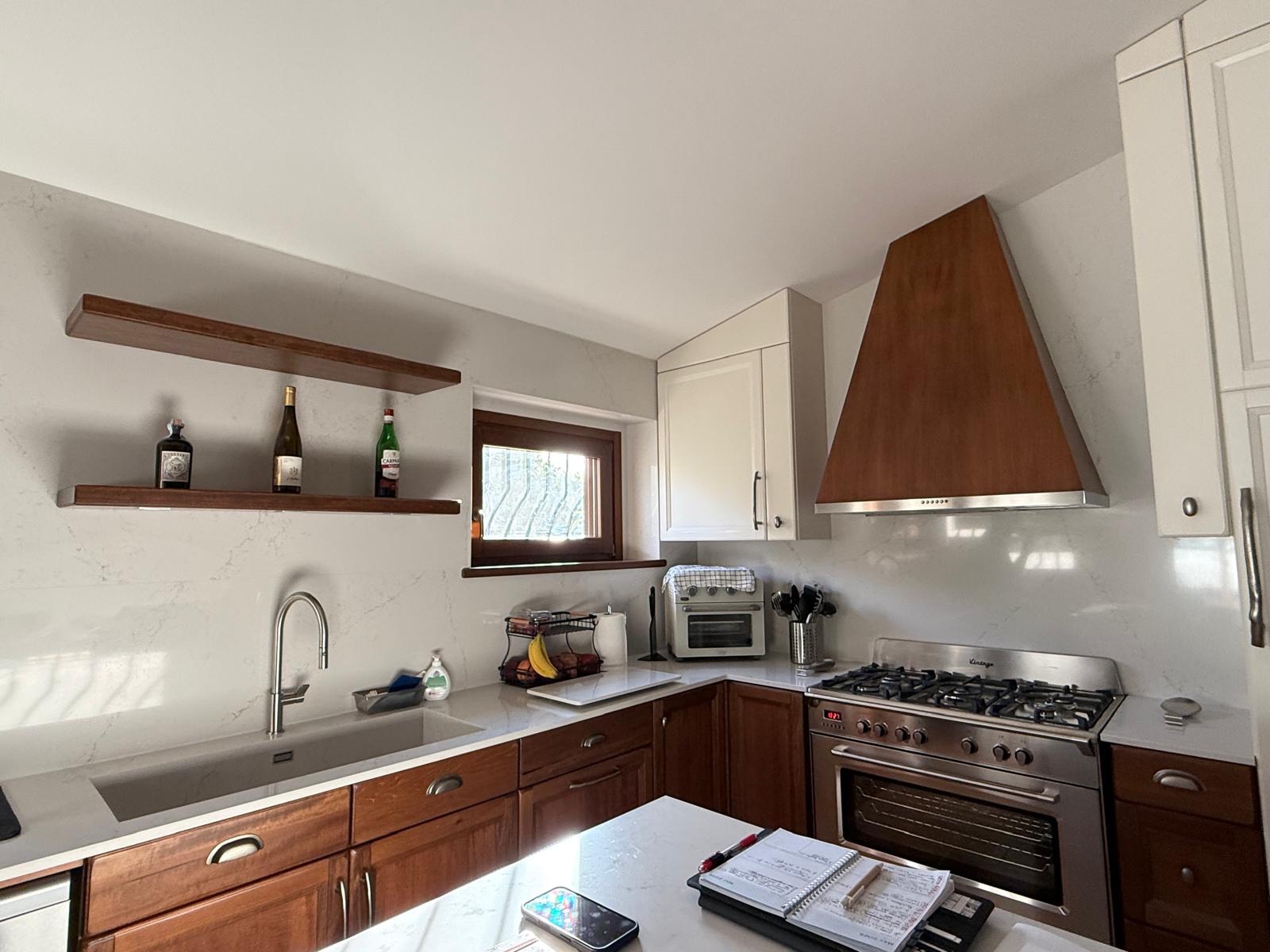 Cucina legno su misura Ancona Conero