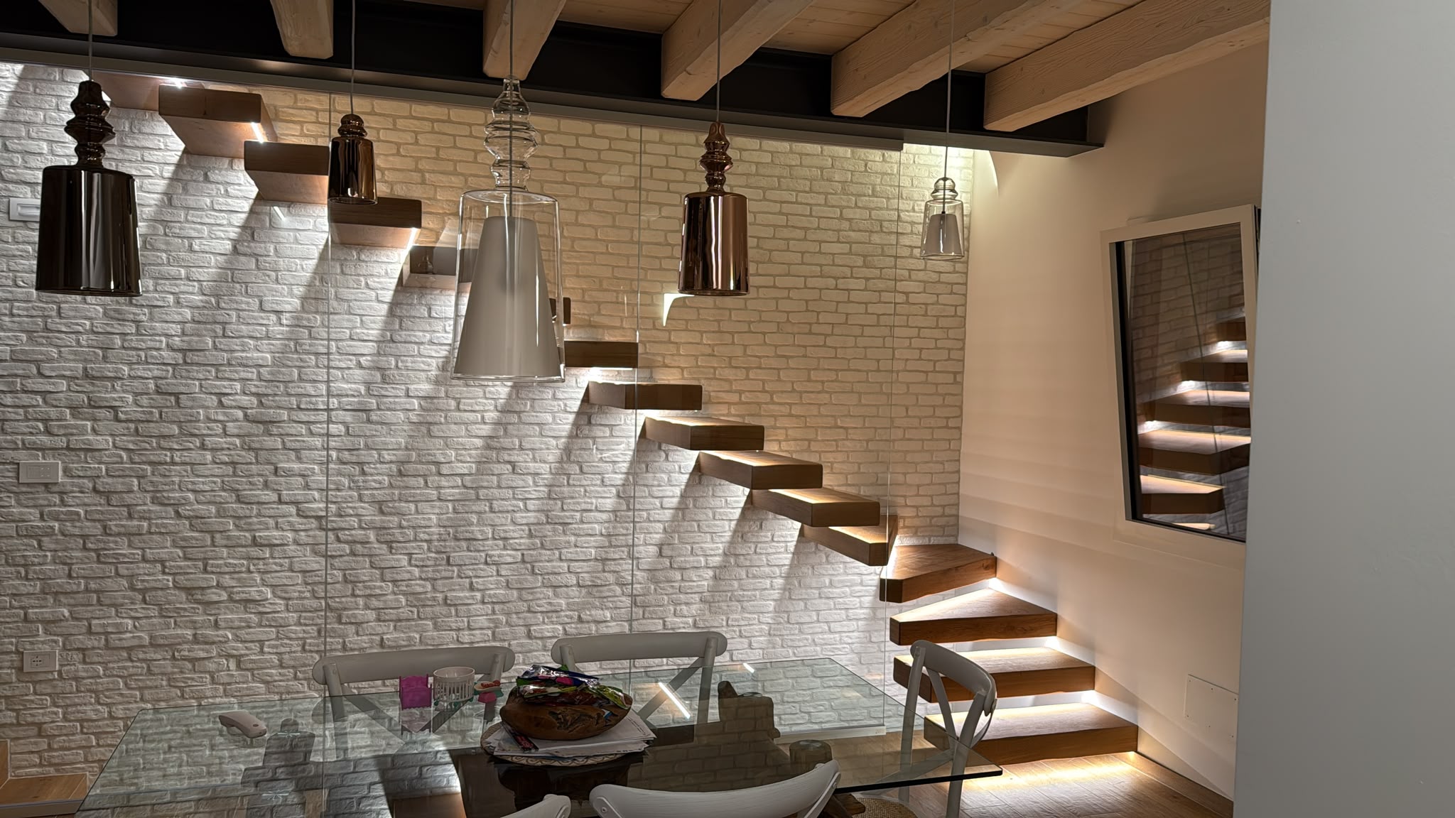 Scala personalizzata legno luci led innovativa moderna design (5)